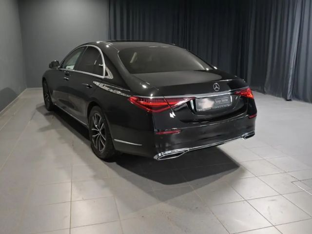 Mercedes-Benz S 350 4MATIC S 350 d Sedan