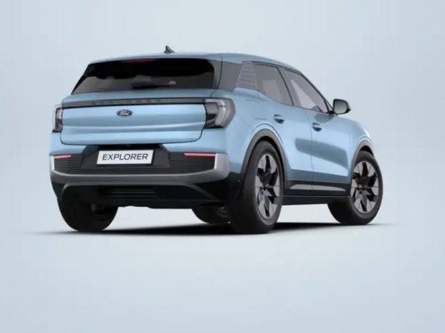 Ford Explorer RWD