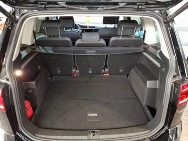 Volkswagen Touran 1.5 TSI DSG R-Line