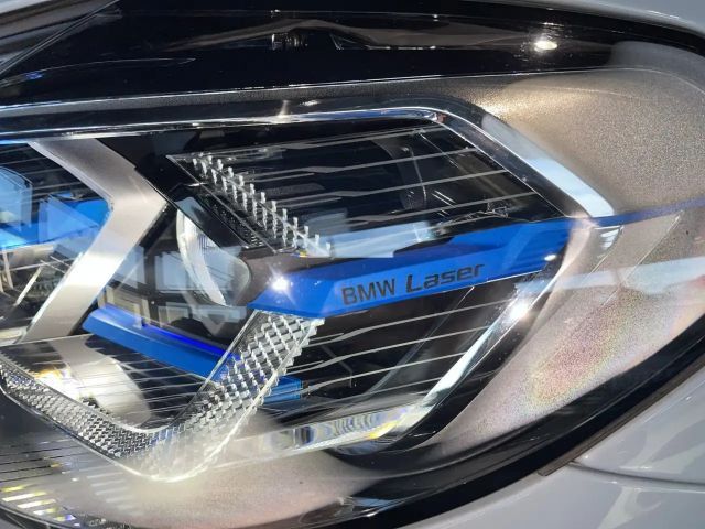 BMW X3 40i LivePro/Head-Up/CarPlay/Driving/Parking+/Panor