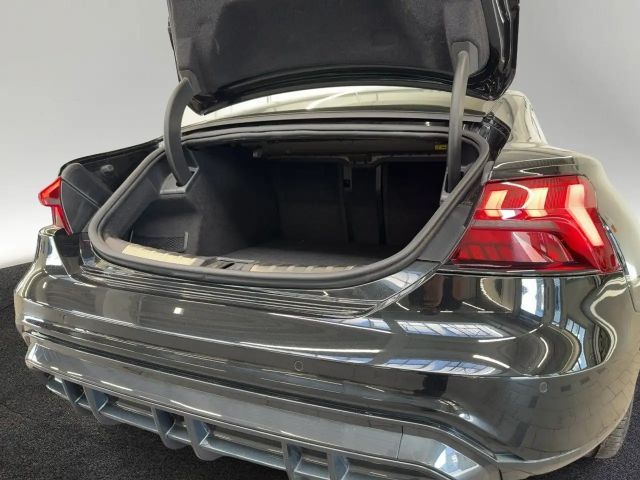 Audi e-tron GT 350 kW Head-Up Pano Matrix ACC