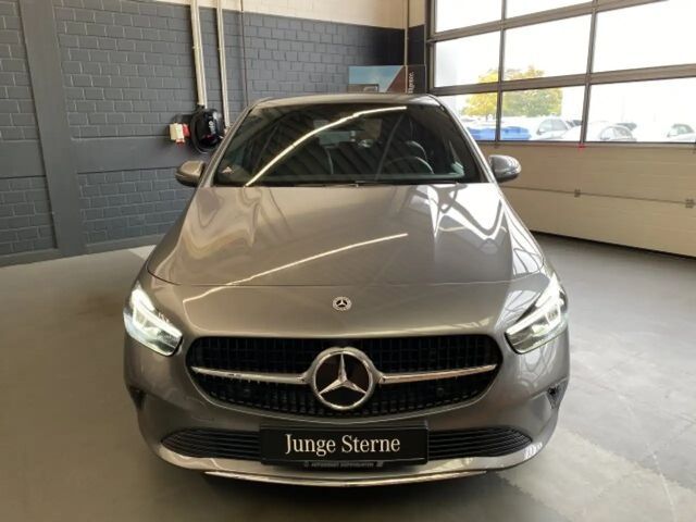 Mercedes-Benz B 180 Progressive