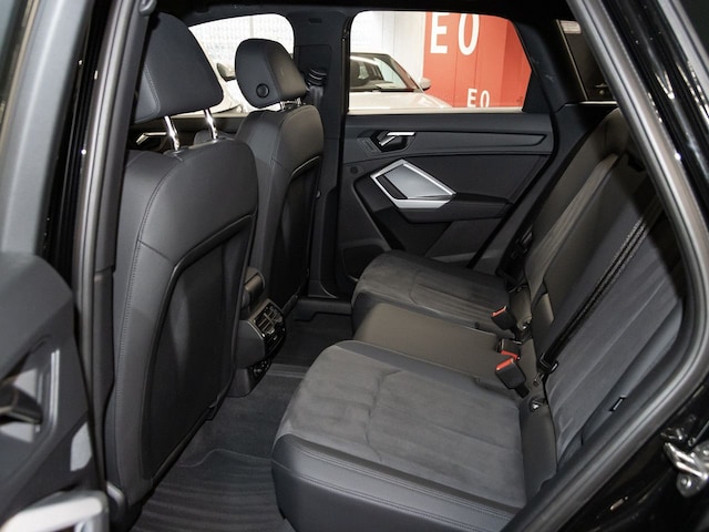 Audi Q3 35 TDI S-Tronic