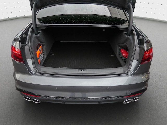 Audi S4 Quattro Sedan