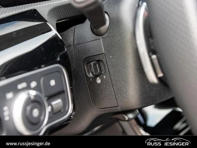 Mercedes-Benz A 200 AMG Line