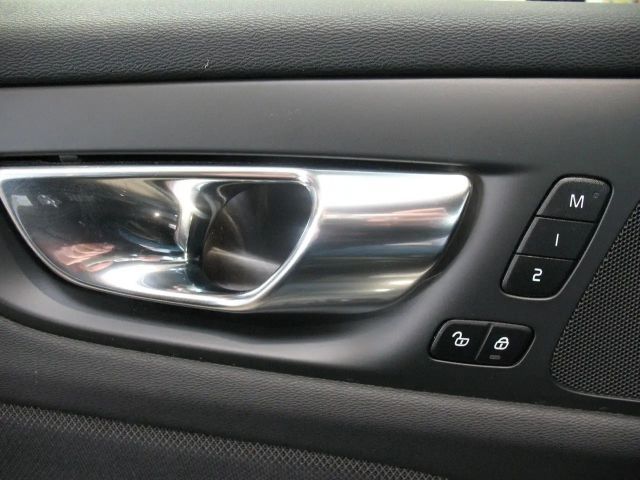 Volvo V60 Geartronic R-Design