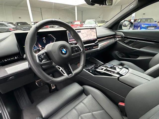 BMW 540 540d M-Sport Touring xDrive