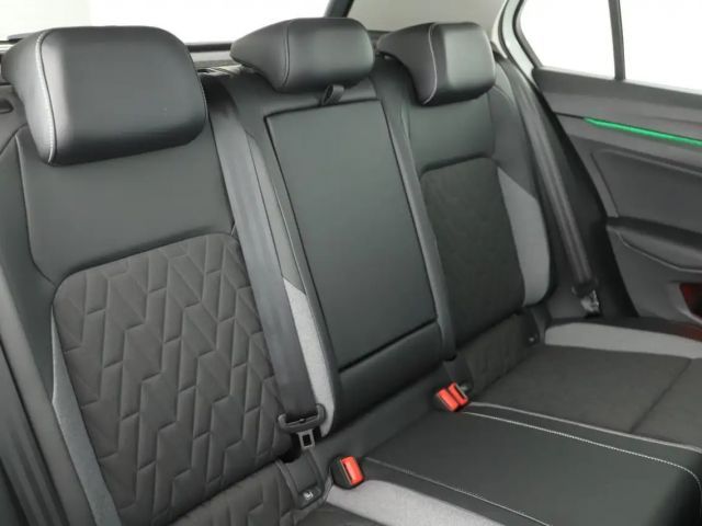 Volkswagen Golf 2.0 TDI DSG Golf VIII