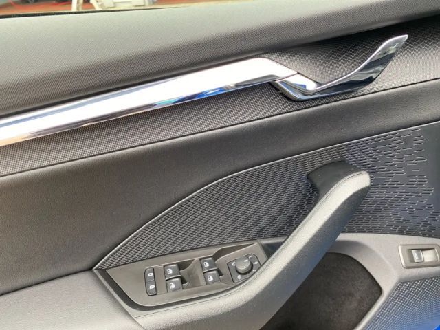 Skoda Octavia 2.0 TDI Style Style