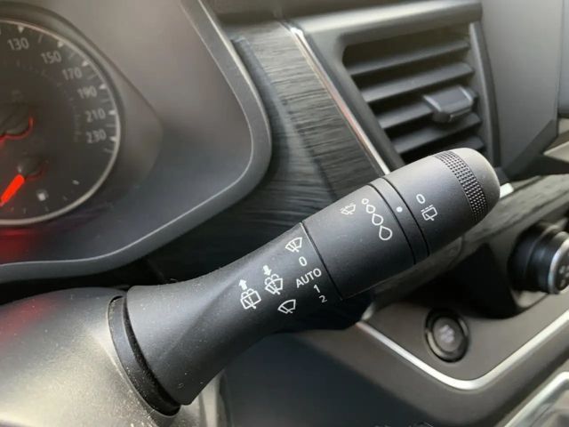 Renault Trafic Combi EDC Grand Life dCi 150