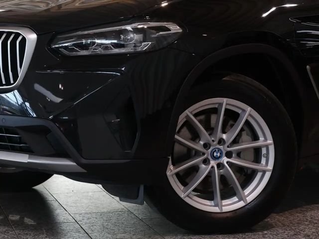 BMW X3 xDrive30e