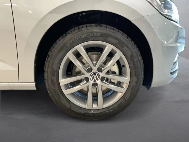 Volkswagen Touran DSG