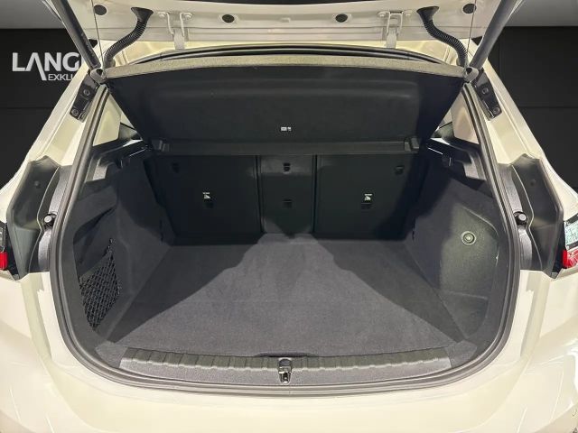 BMW 220 220i Active Tourer