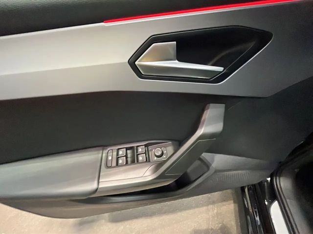 Seat Leon 1.5 eTSI DSG Sportstourer