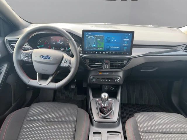 Ford Focus EcoBoost ST Line Wagon