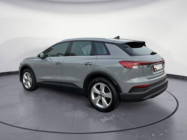 Audi Q4 e-tron SUV 45 e-tron Audi Q4 e-tron