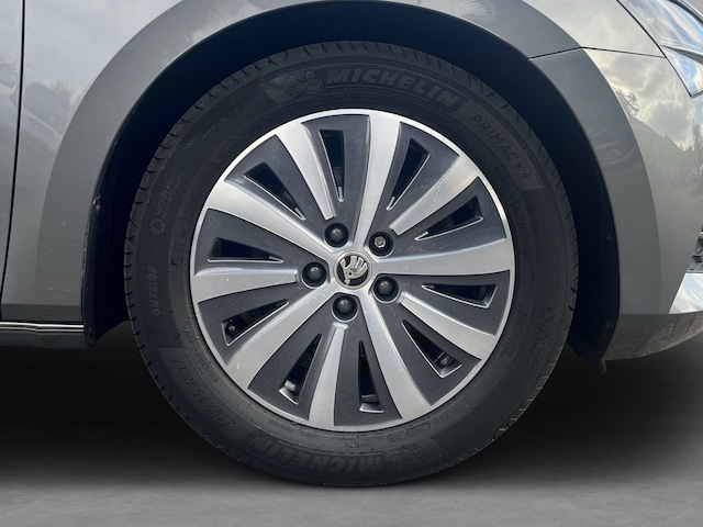 Skoda Superb 2.0 TDI Combi Style Style