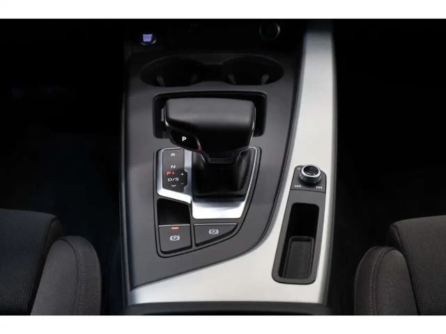 Audi A4 40 TDI Avant Quattro S-Line S-Tronic