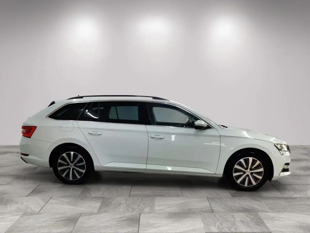 Skoda Superb 1.4 TSI Ambition Combi iV