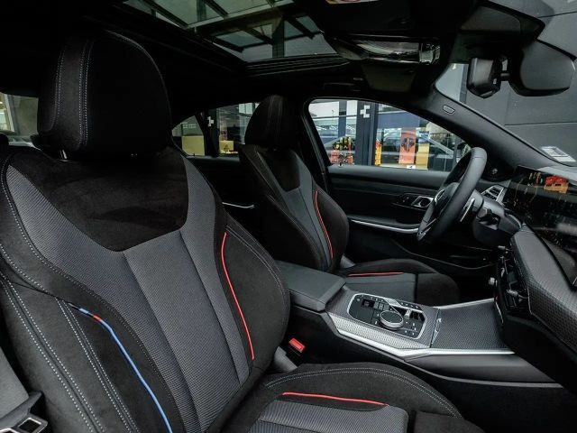 BMW 330 330e M-Sport Sedan xDrive