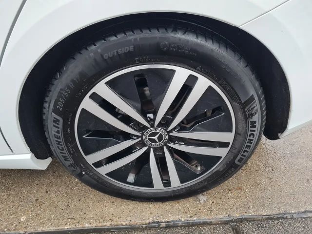 Mercedes-Benz B 200 B 200 d Business Line