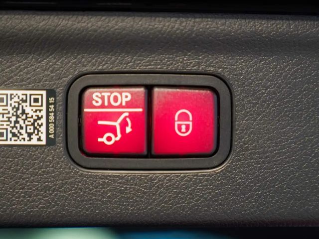 Mercedes-Benz EQE SUV 300