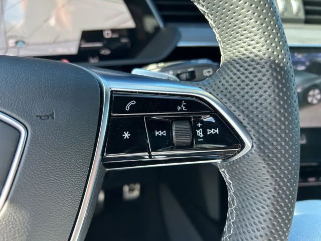 Audi Q8 e-tron 55 Quattro S-Line