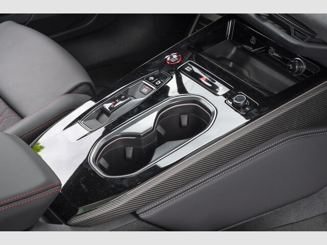 Audi A6 Avant Quattro S-Tronic