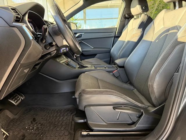 Audi Q3 35 TFSI S-Line