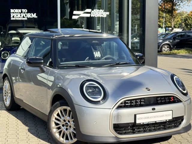 MINI Cooper S Pakel XL h/k JCW-Sitz PANO DA+ PA+ HuD