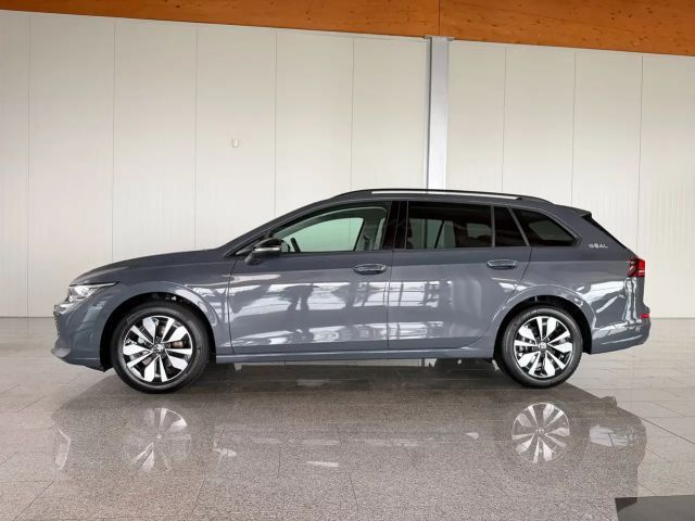 Volkswagen Golf 1.5 TSI Variant