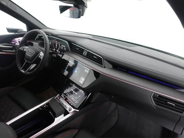 Audi SQ8 e-tron Quattro