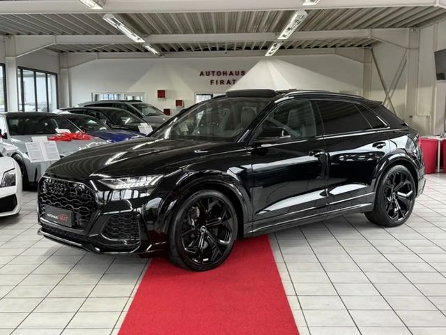Audi RS Q8 Quattro