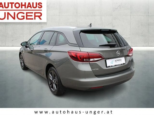 Opel Astra Sports Tourer Turbo