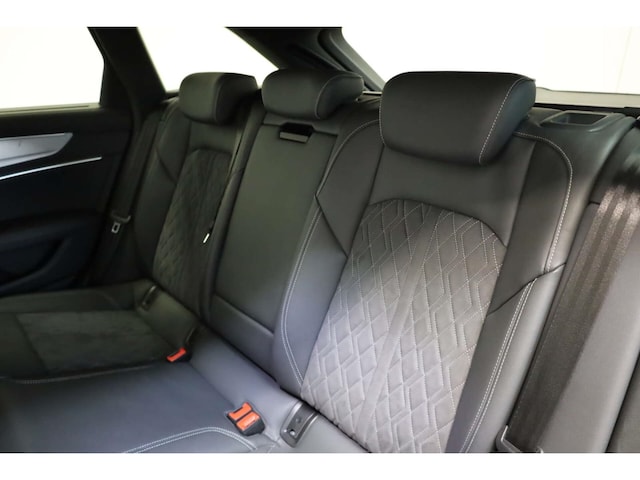 Audi S6 Avant Quattro