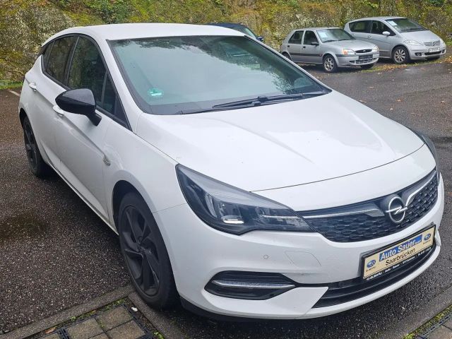 Opel Astra GS-Line Grand Sport