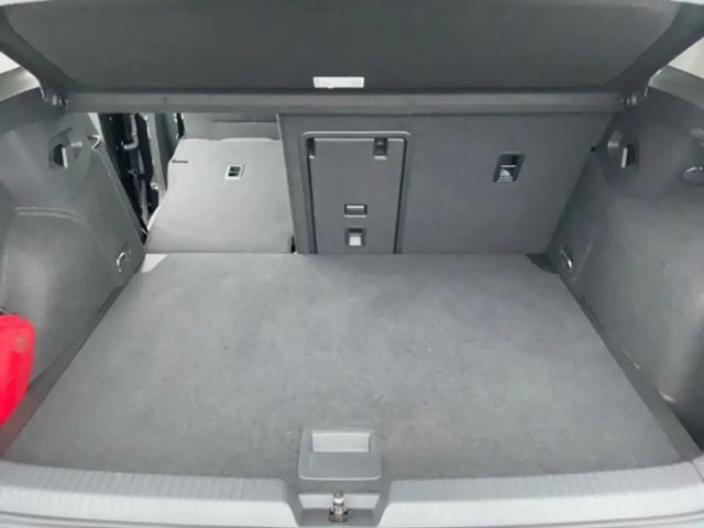 Volkswagen Golf 1.5 TSI Golf VIII Plus Style