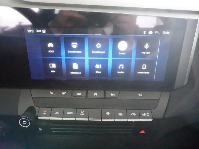 Opel Astra Edition Sports Tourer Turbo