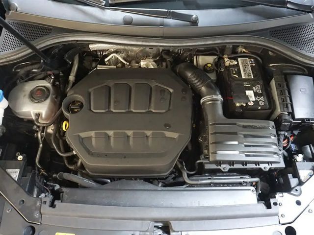 Volkswagen Tiguan 2.0 TSI DSG