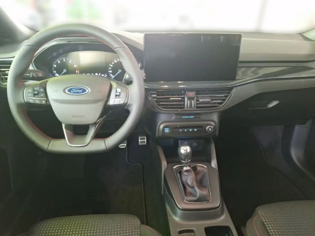 Ford Focus ST Line Wagon