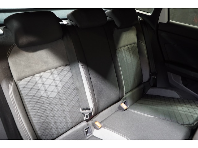 Volkswagen Taigo 1.5 TSI DSG IQ.Drive R-Line