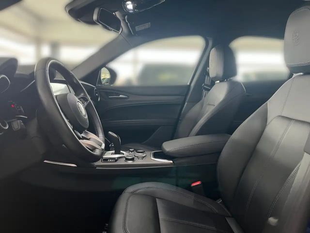 Alfa Romeo Stelvio AT8 Q4 TI