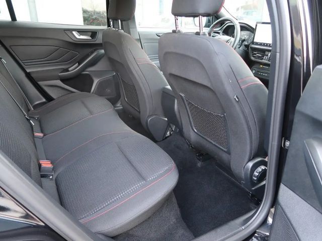 Ford Focus ST Line Wagon