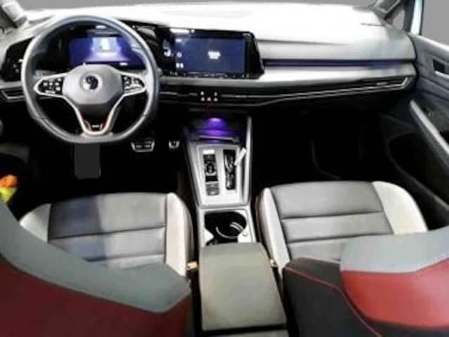 Volkswagen Golf 2.0 TSI Golf VIII