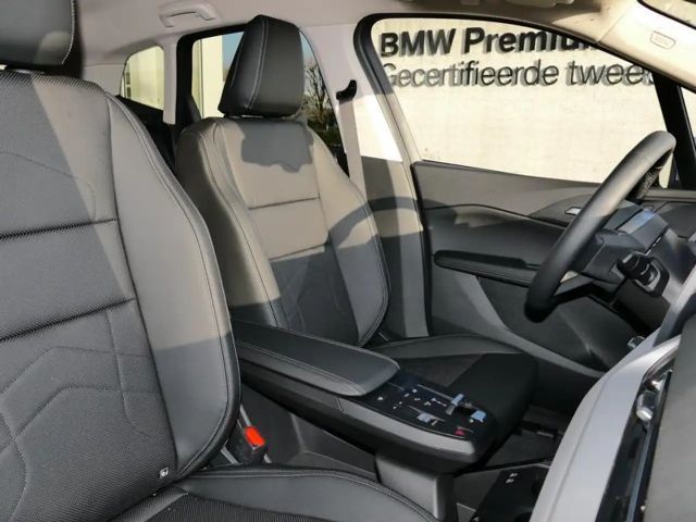 BMW 216 216iA | CAMERA | LEATHER |