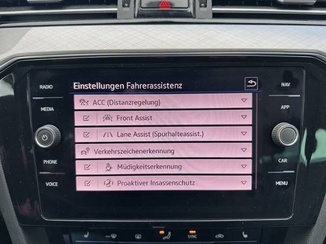 Volkswagen Passat 2.0 TDI DSG R-Line Variant