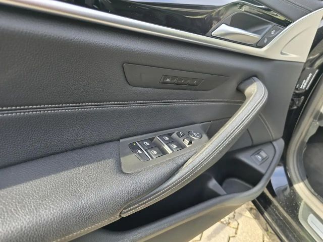 BMW 530 530d Sedan xDrive