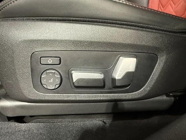BMW X3 40d ACC DA-Pro PA+ 360° HUD HiFi Pano
