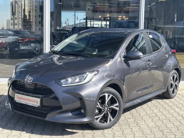 Toyota Yaris Hatchback Hybride VVT-i