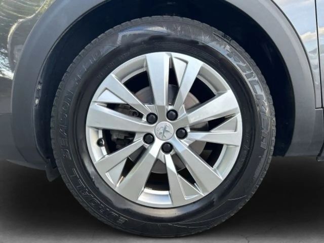 Peugeot 3008 Active Pack EAT8 PureTech